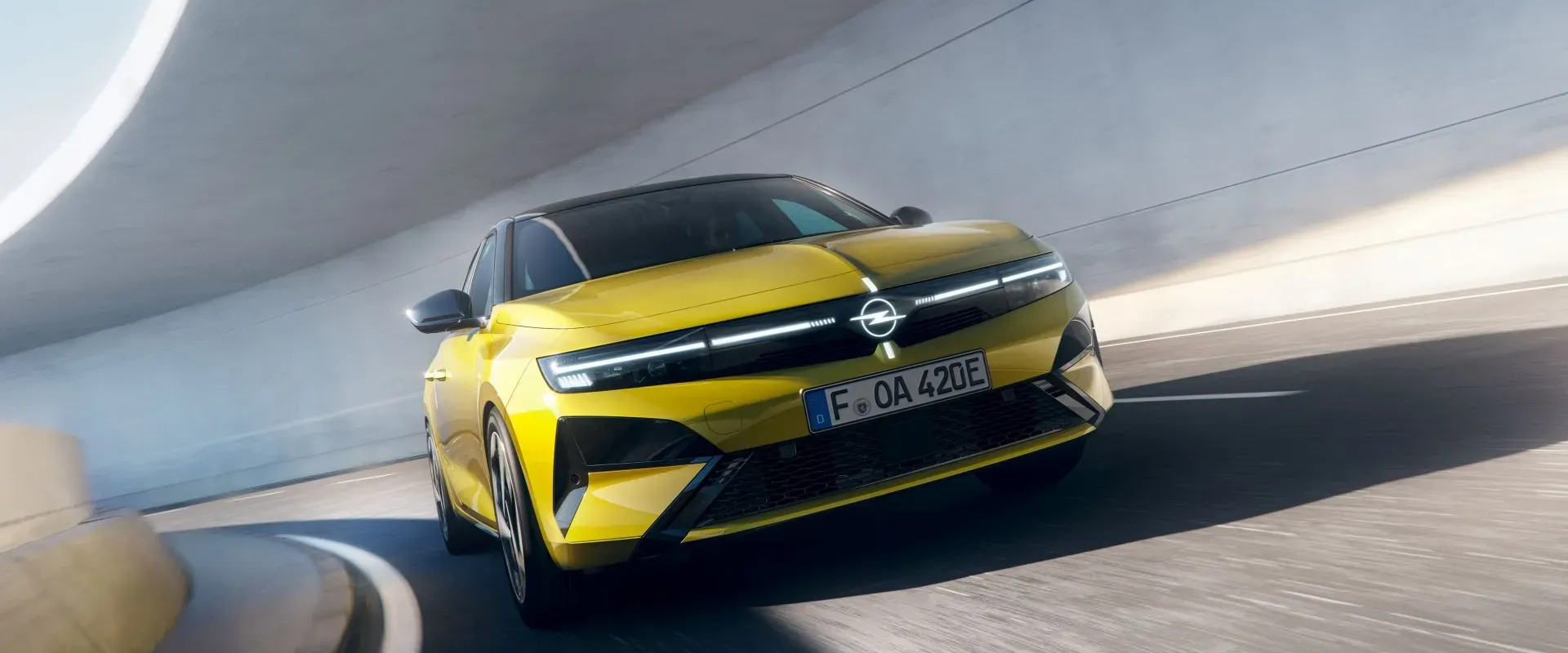 Opel Gewerbekunden Fahrzeug bei Autohaus Schönenberger in Steißlingen