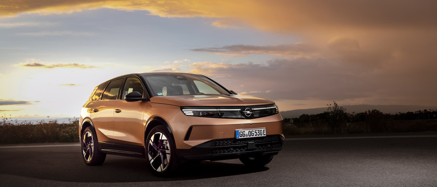 ALL-NEW OPEL GRANDLAND: REDEFINING GRAND AT YOUR LOCAL OPEL DEALER NATIONWIDE