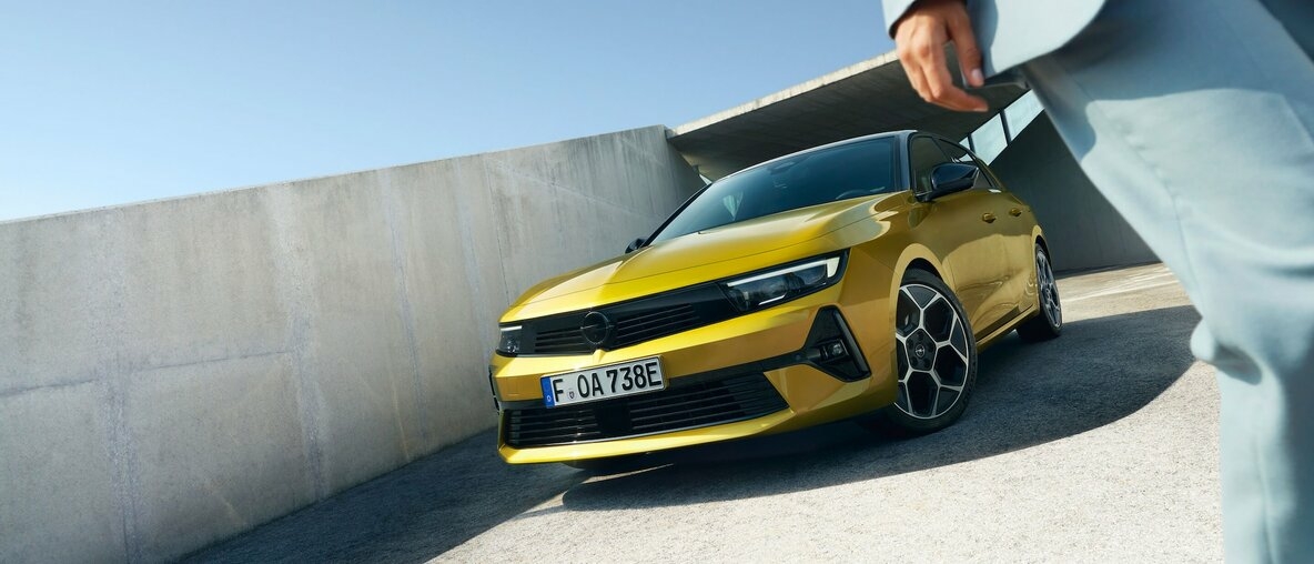 Samochody osobowe - Opel